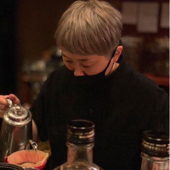 山さん